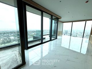 For sale 5 bedrooms condo in Bang Kho Laem, Bangkok