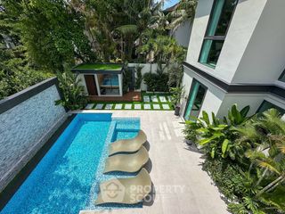 For sale 7 bedrooms villa in Jomtien, Pattaya