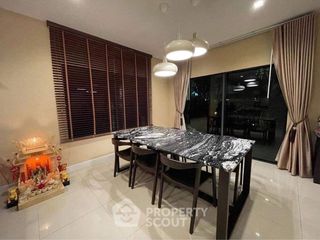 For sale 3 bedrooms house in Bang Phli, Samut Prakan