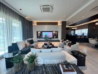 Casa en venta de 4 habitaciones en Bang Kho Laem, Bangkok