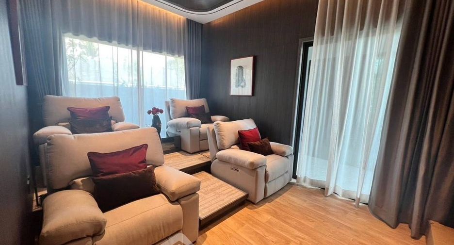 For sale 4 bedrooms house in Bang Kho Laem, Bangkok