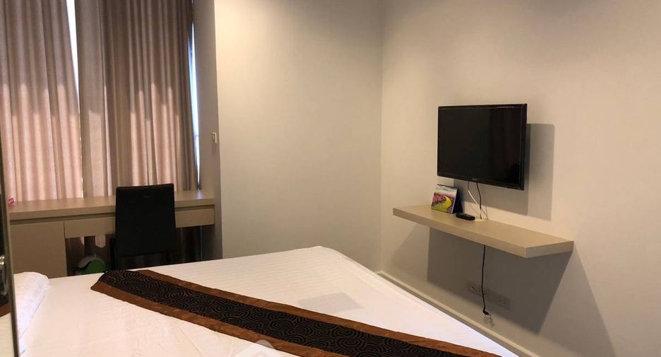 For sale 1 bed condo in Sathon, Bangkok