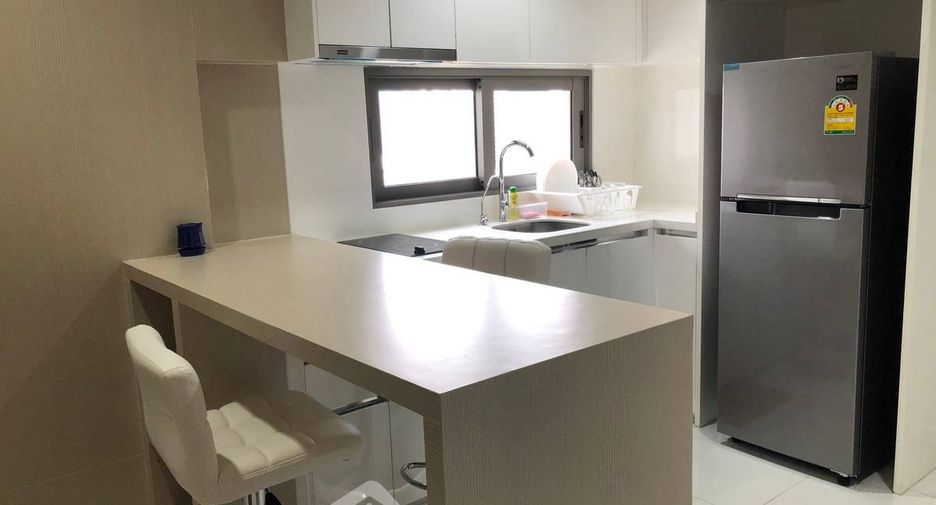 For sale 1 bed condo in Sathon, Bangkok