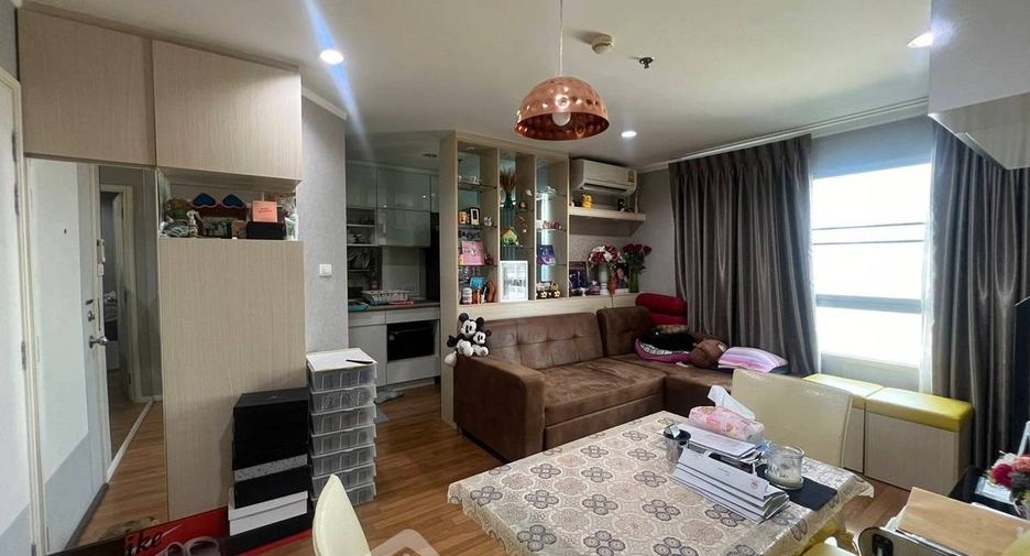 For sale 2 bedrooms condo in Huai Khwang, Bangkok