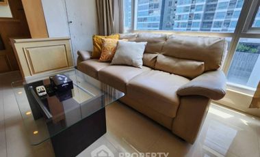 For sale 1 bed condo in Khlong Toei, Bangkok