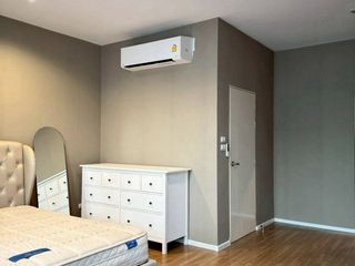 For sale 3 ベッドルーム townhouse in Saphan Sung, Bangkok