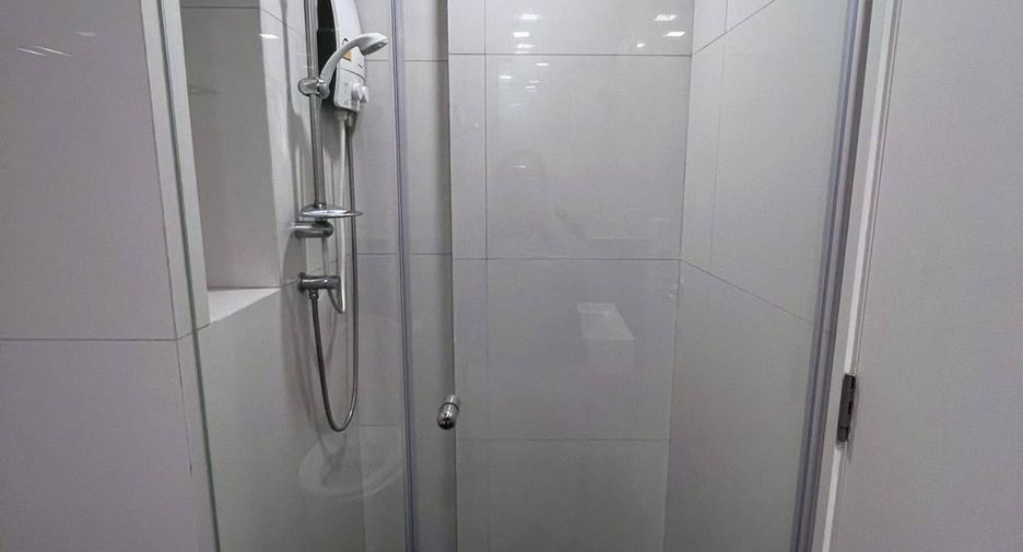 For sale 1 bed condo in Phra Khanong, Bangkok