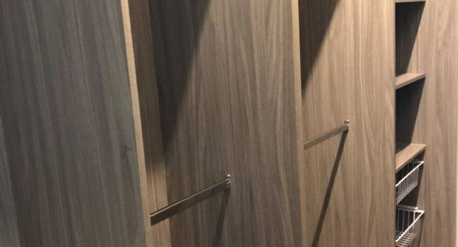 Продажа 1 кровать кондо в Кхлонг Тоеи, Бангкок