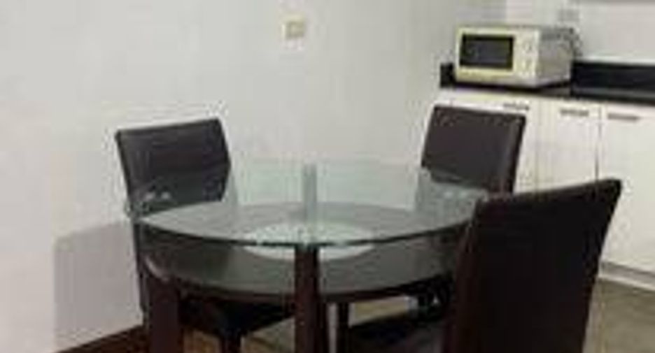 For sale 3 bedrooms condo in Phaya Thai, Bangkok