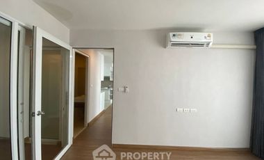 For sale 2 bedrooms condo in Wang Thonglang, Bangkok