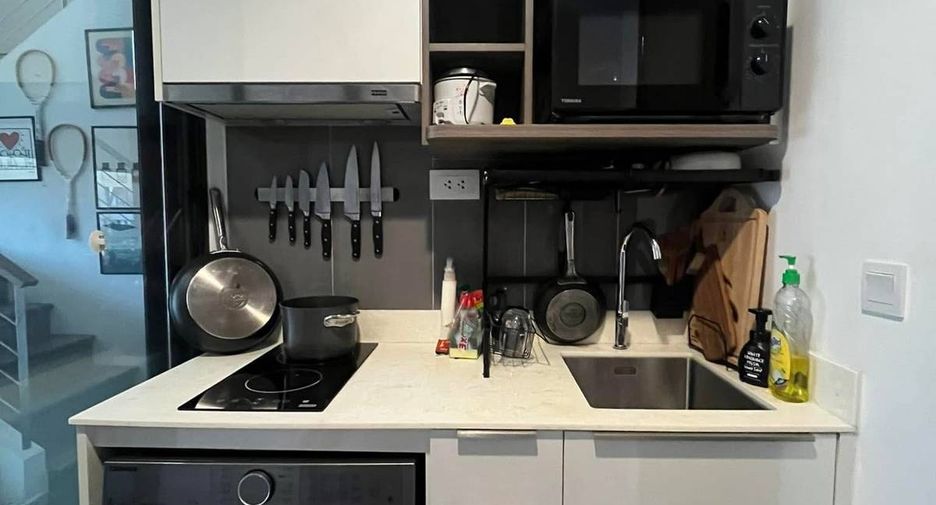 For sale 1 bed condo in Watthana, Bangkok