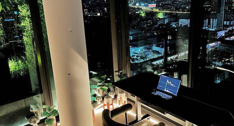 For sale 2 bedrooms condo in Sathon, Bangkok