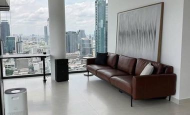 For sale 2 ベッドルーム condo in Sathon, Bangkok