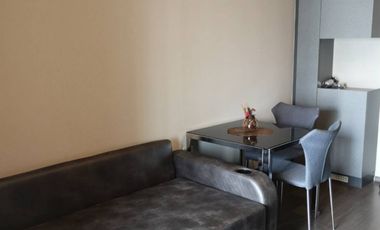 À vendre 1 chambre condo à Phra Khanong, Bangkok