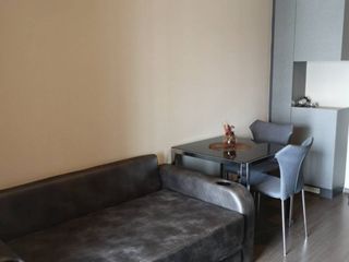Продажа 1 кровать кондо в Пхра Кханонг, Бангкок