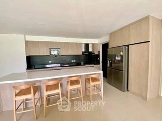 For sale 4 bedrooms condo in Bang Lamung, Chonburi