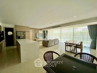 For sale 4 bedrooms condo in Bang Lamung, Chonburi