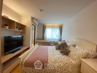 For sale 3 bedrooms condo in Phra Khanong, Bangkok
