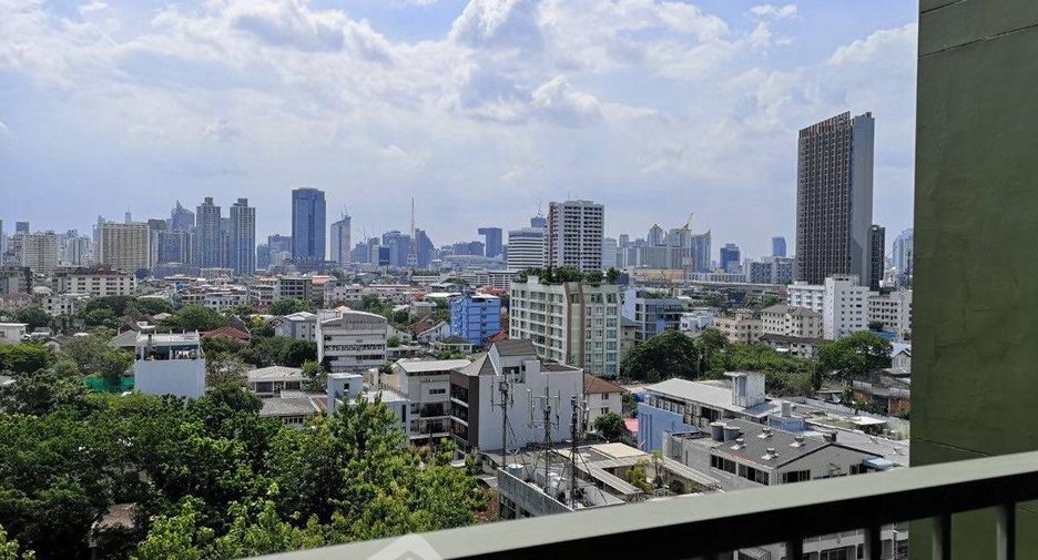 For sale 1 bed condo in Watthana, Bangkok