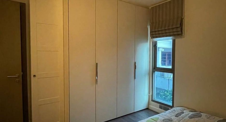 For sale 1 bed condo in Pathum Wan, Bangkok
