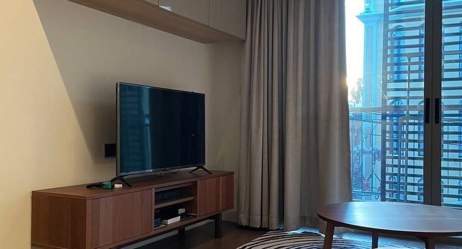 For sale 1 bed condo in Pathum Wan, Bangkok