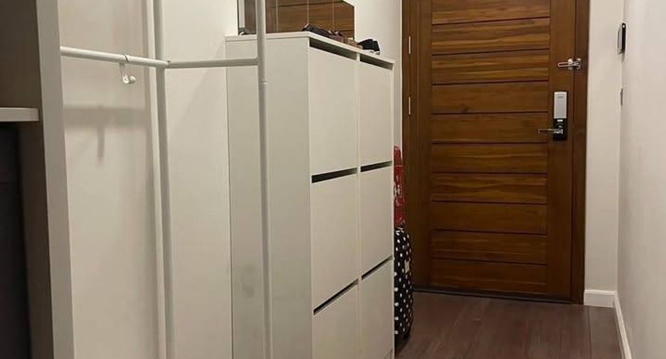 For sale 1 bed condo in Pathum Wan, Bangkok