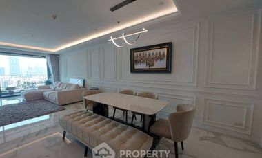 Condo en venta de 2 habitaciones en Yan Nawa, Bangkok
