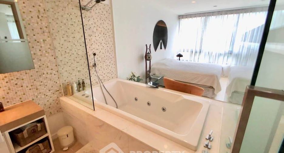 For sale 3 bedrooms condo in Bang Lamung, Chonburi
