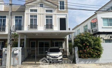 For sale 3 bedrooms townhouse in Prawet, Bangkok