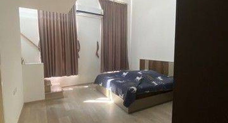 For sale 3 bedrooms townhouse in Prawet, Bangkok
