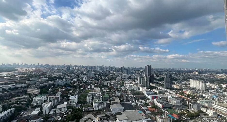 Wohnung zum Kauf mit 3 Zimmer in Bang Na, Bangkok