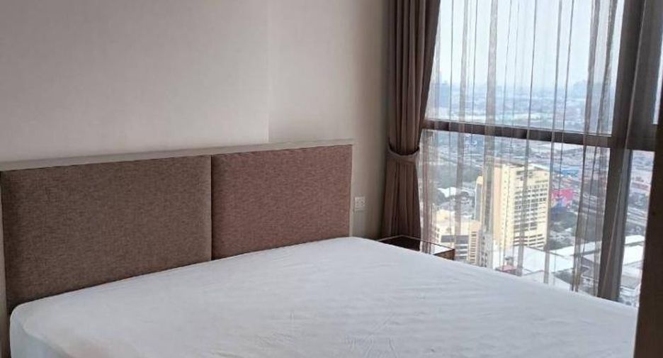 For sale 2 bedrooms condo in Khlong Toei, Bangkok