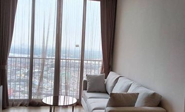 For sale 2 bedrooms condo in Khlong Toei, Bangkok