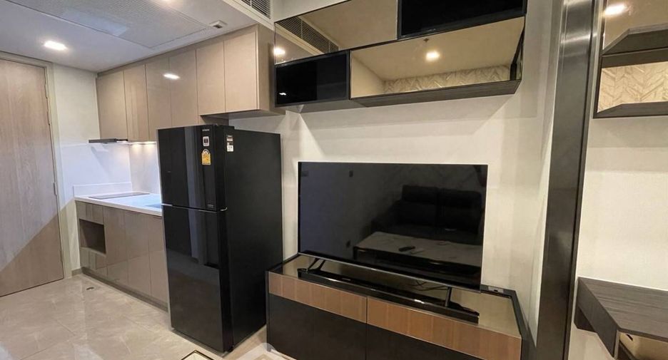 For sale 1 bed condo in Huai Khwang, Bangkok