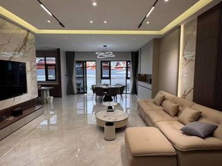 À vendre 6 chambres maison à Bang Lamung, Chonburi
