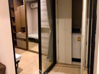 Продажа 2 спальни кондо в Пхра Кханонг, Бангкок