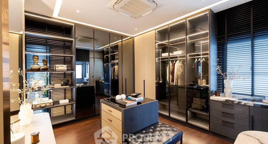 Haus zum Kauf mit 4 Zimmer in Bang Kho Laem, Bangkok