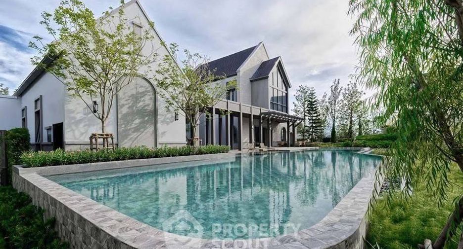 For sale 4 bedrooms house in Bang Khun Thian, Bangkok