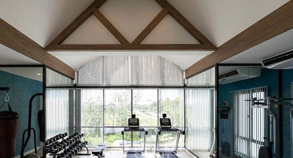 For sale 4 bedrooms house in Bang Khun Thian, Bangkok