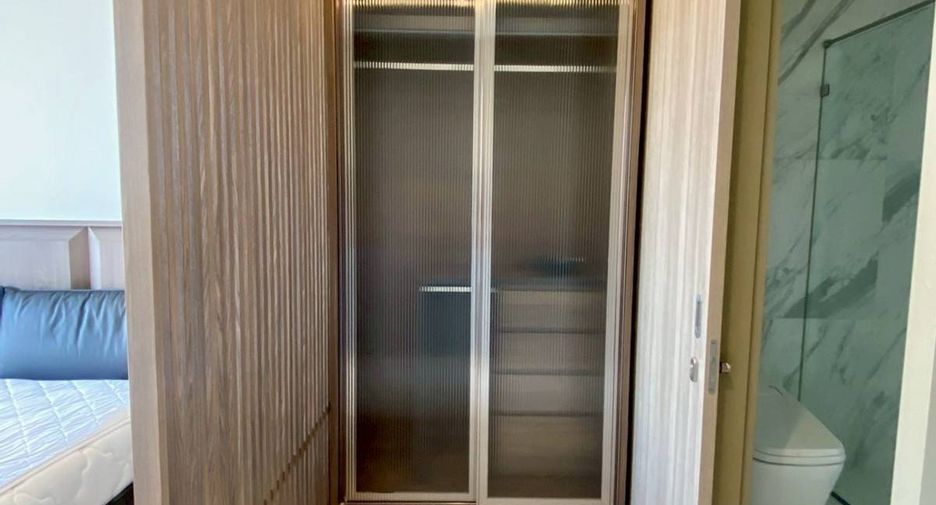 For sale 1 bed condo in Pathum Wan, Bangkok