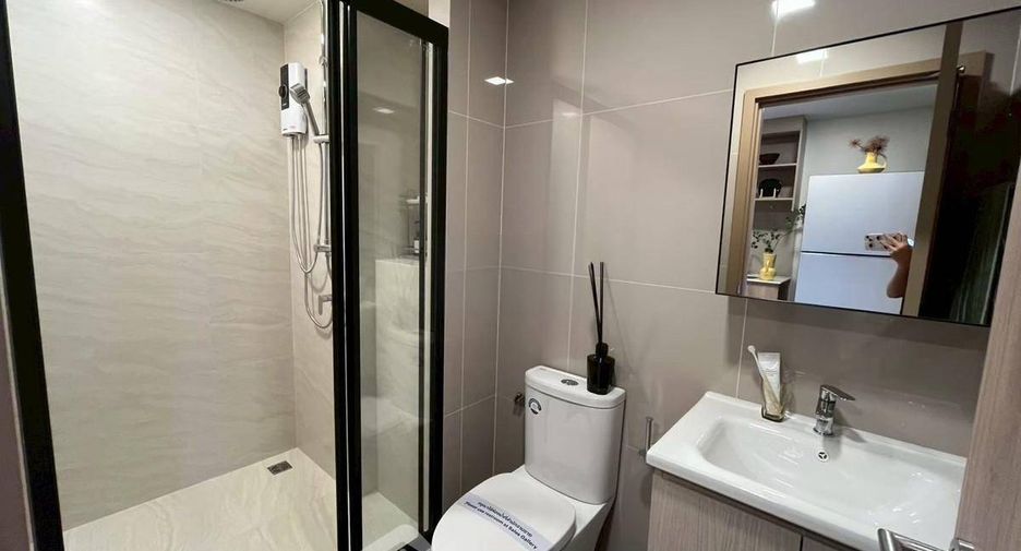 Wohnung zum Kauf mit 1 Zimmer in Huai Khwang, Bangkok