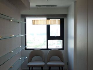 Condo en venta de 2 habitaciones en Sathon, Bangkok