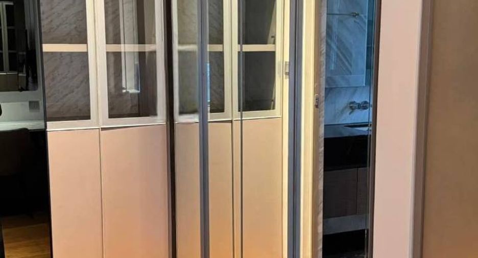 For sale 1 bed condo in Sathon, Bangkok