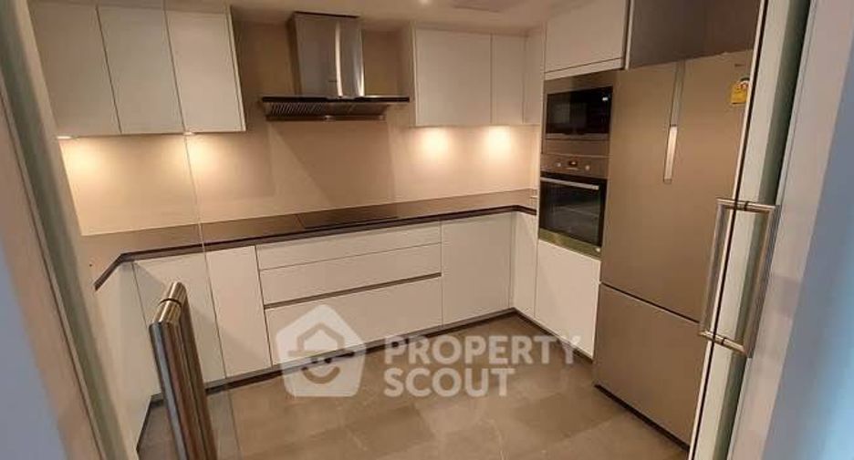 For sale 3 bedrooms condo in Pathum Wan, Bangkok