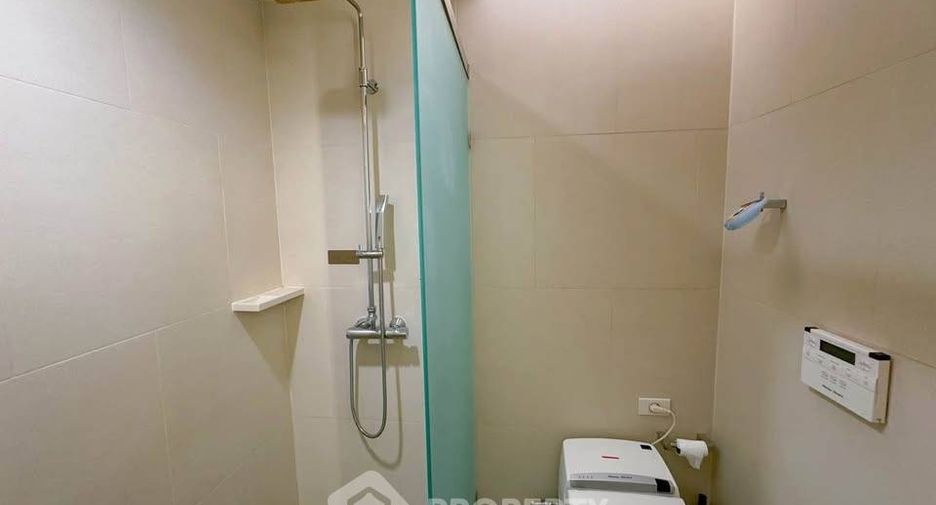 ขาย 2 ห้องนอน คอนโด ใน คลองเตย, กรุงเทพฯ