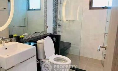Wohnung zum Kauf mit 2 Zimmer in Watthana, Bangkok