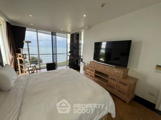 For sale 3 bedrooms condo in Na Jomtien, Pattaya