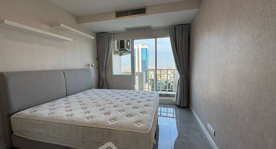 For sale 1 bed condo in Khlong Toei, Bangkok