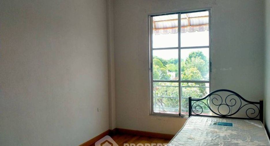 ขาย 3 ห้องนอน ทาวน์เฮ้าส์ ใน สวนหลวง, กรุงเทพฯ