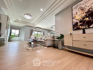 For sale 3 ベッドルーム villa in Na Jomtien, Pattaya
